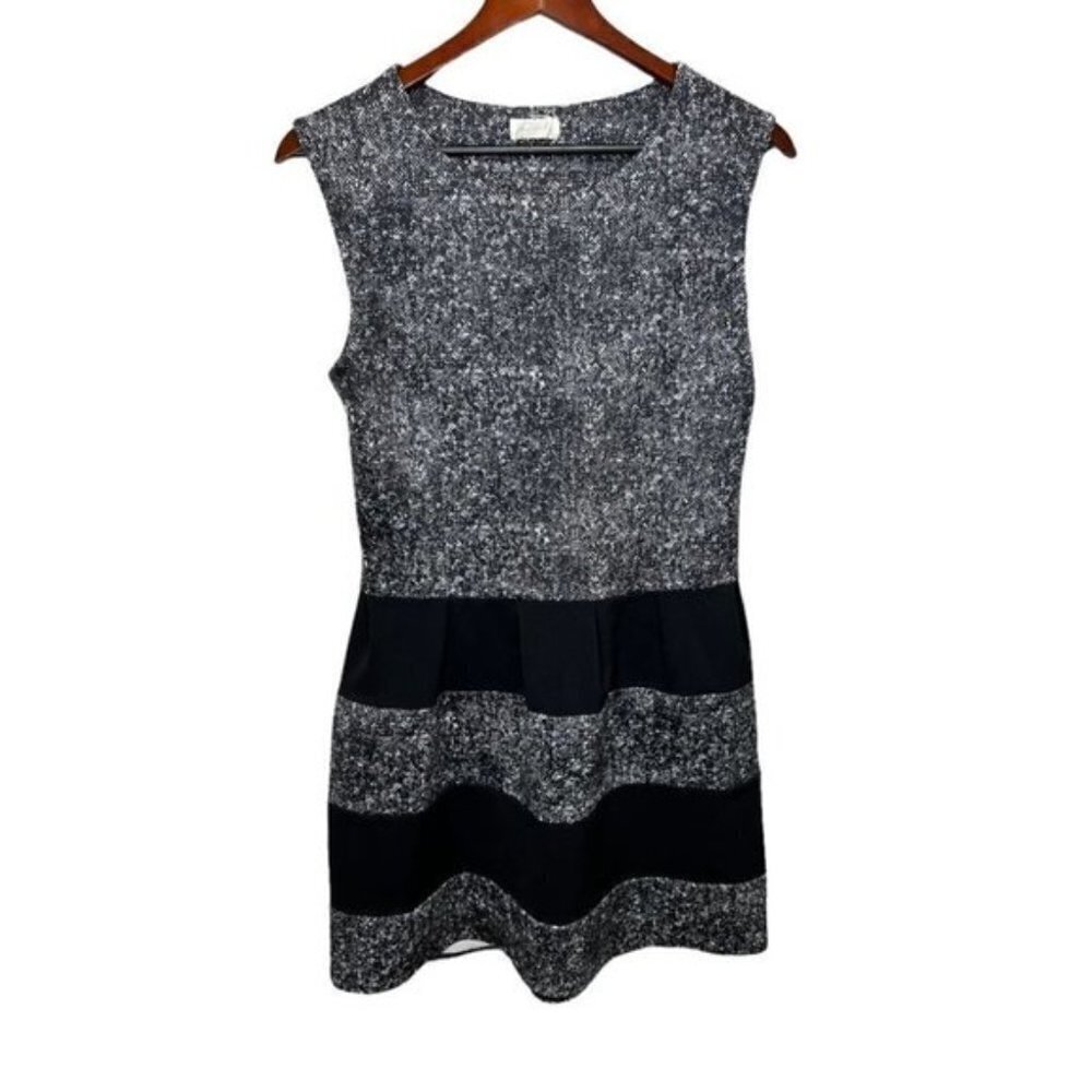 Molly Bracken Grey & Black Fit & Flare Colour block Scoop Neck Dress Size Small